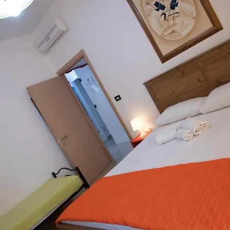 La Vispa Teresa Zona Ospedale Bed & Breakfast