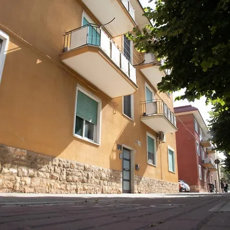 La Vispa Teresa Zona Ospedale Bed & Breakfast 3*