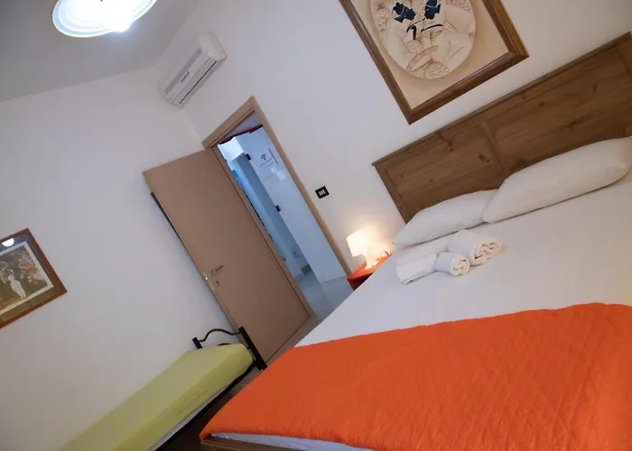 La Vispa Teresa Zona Ospedale Bed & Breakfast